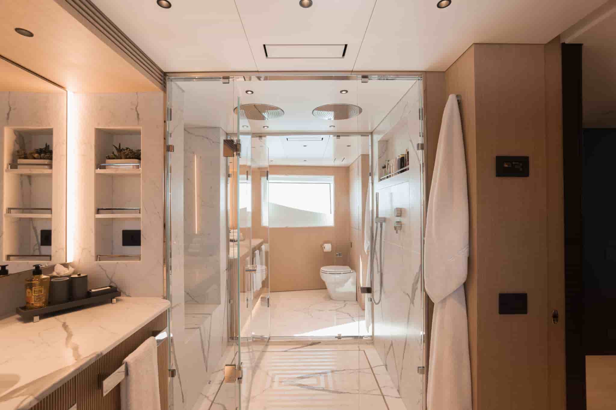 Benetti Oasis 40M - View 46