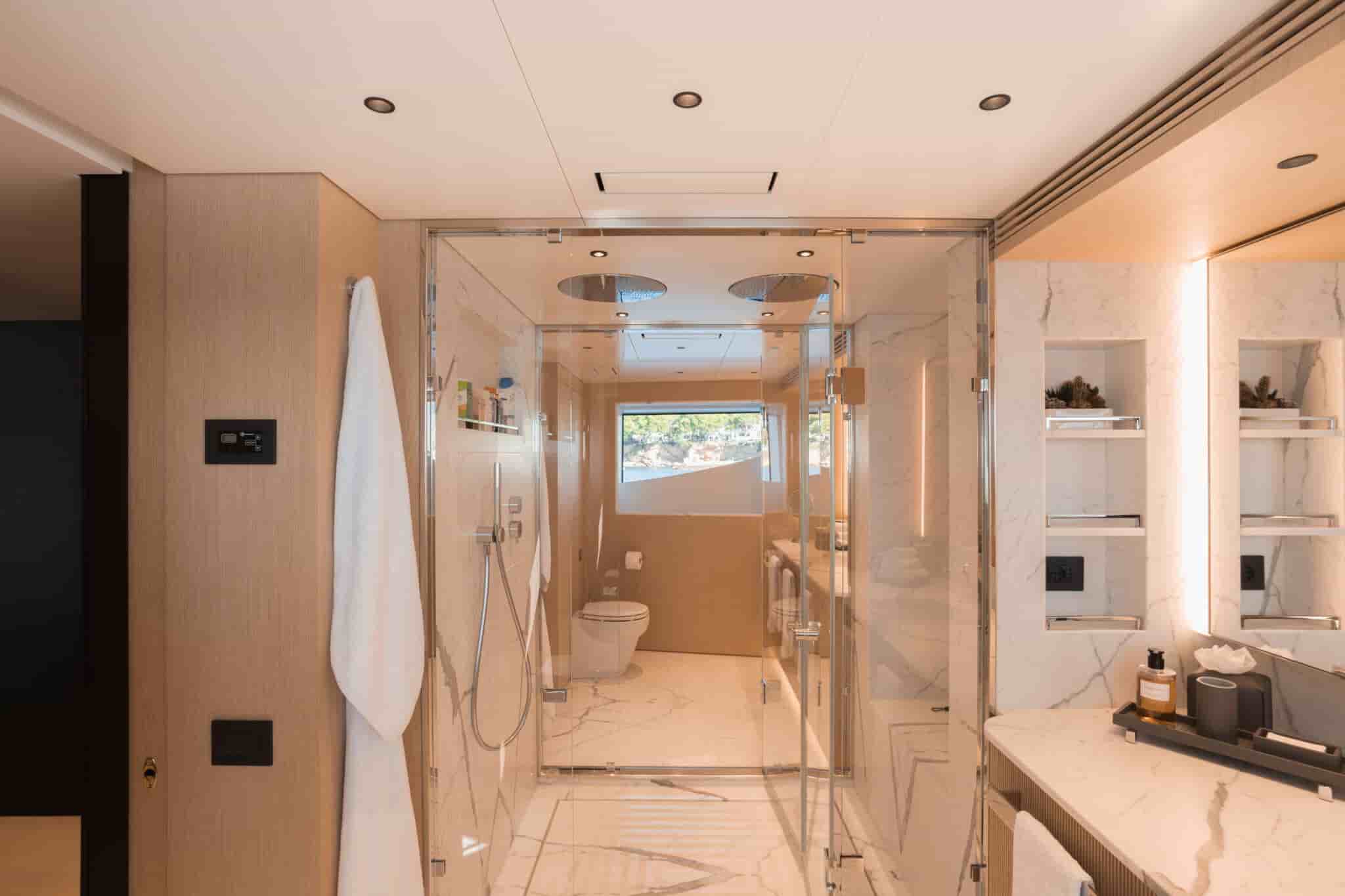 Benetti Oasis 40M - View 47