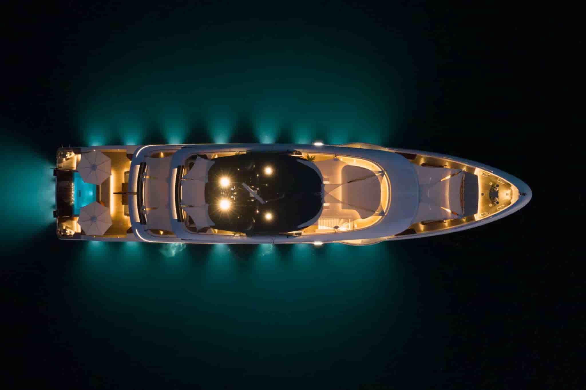 Benetti Oasis 40M - View 5