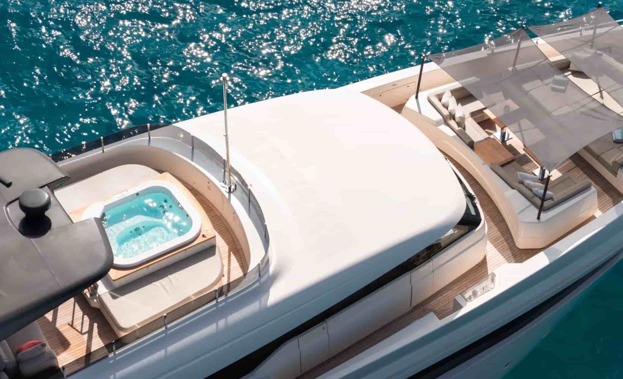 Ferretti Custom Line Navetta 37 - View 6