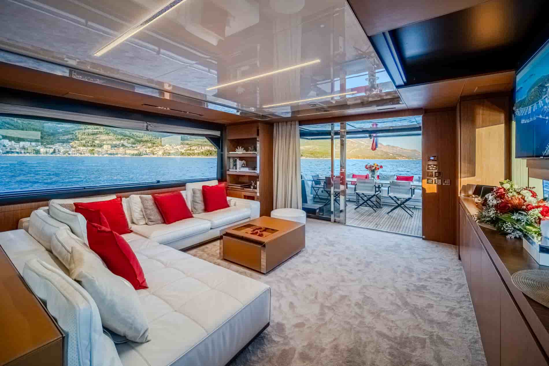 Riva 100 Corsaro - View 21