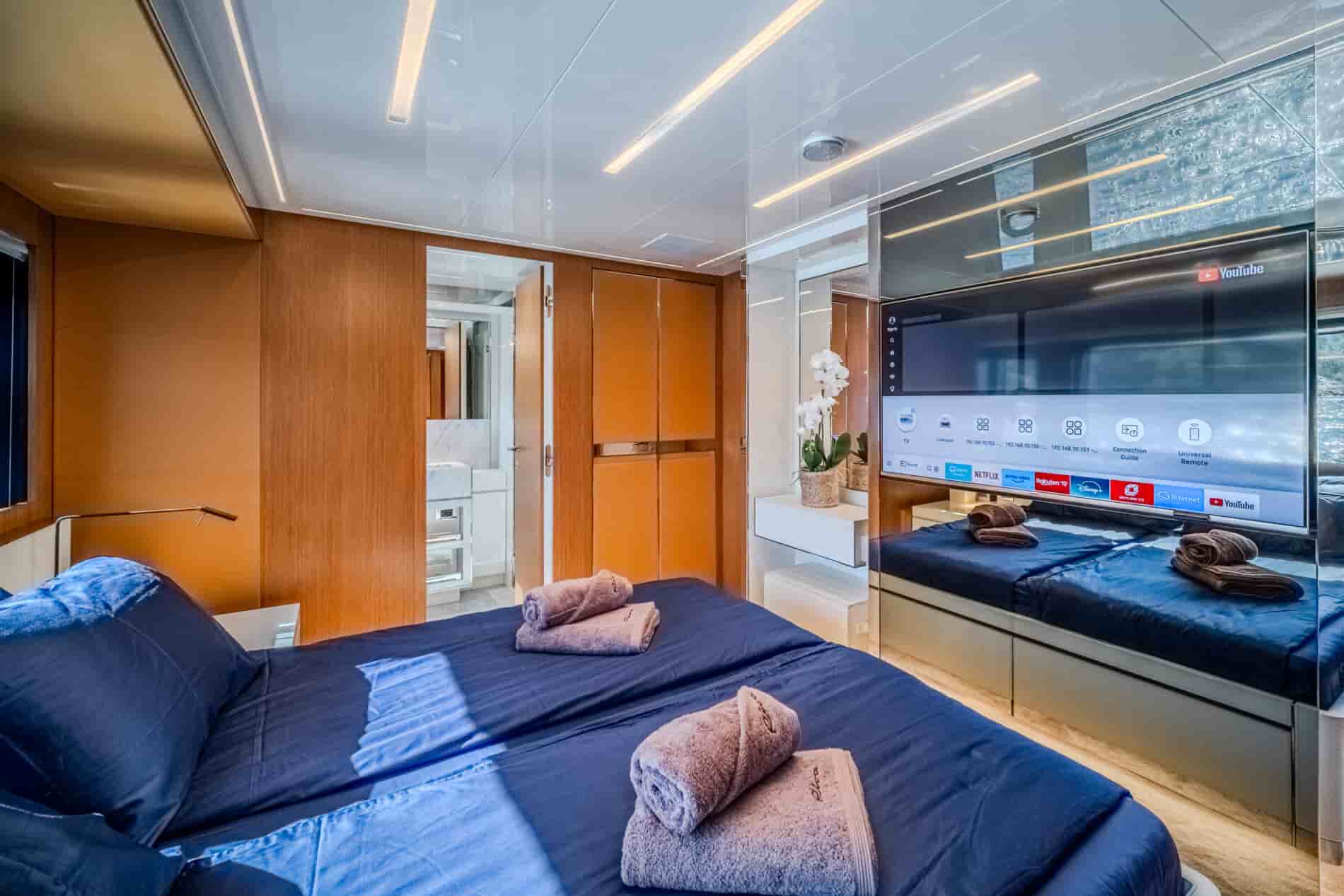 Riva 100 Corsaro - View 34