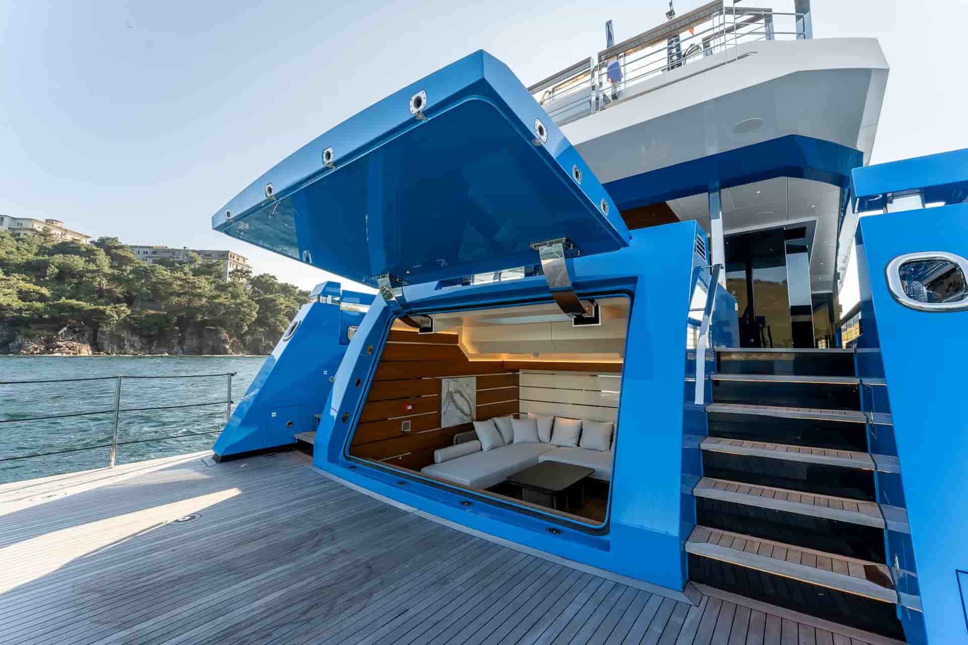 AES Yacht Custom 35M - View 17