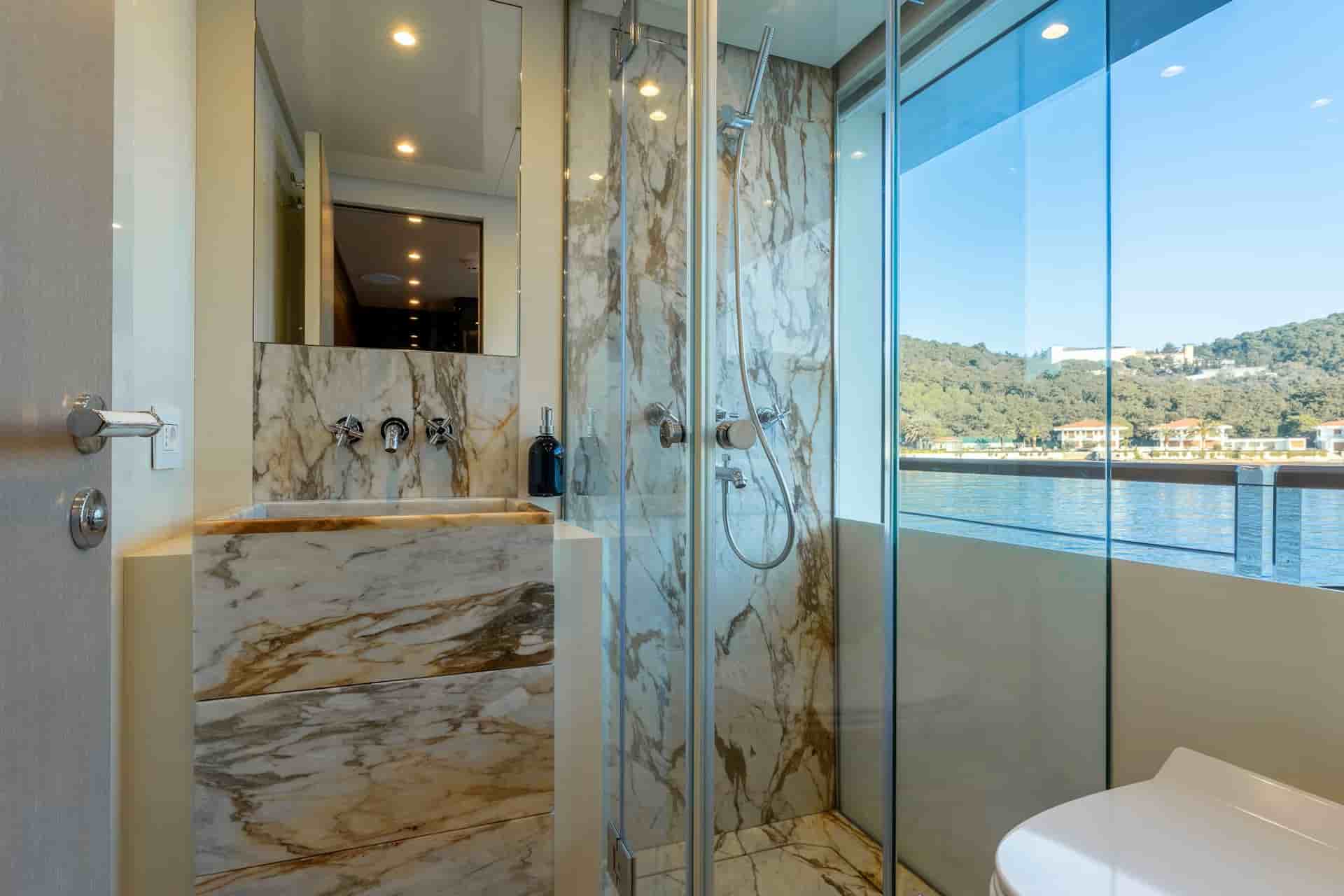 AES Yacht Custom 35M - View 35