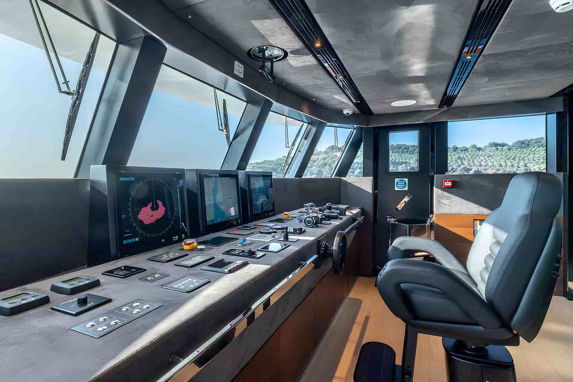 AES Yacht Custom 35M - View 37