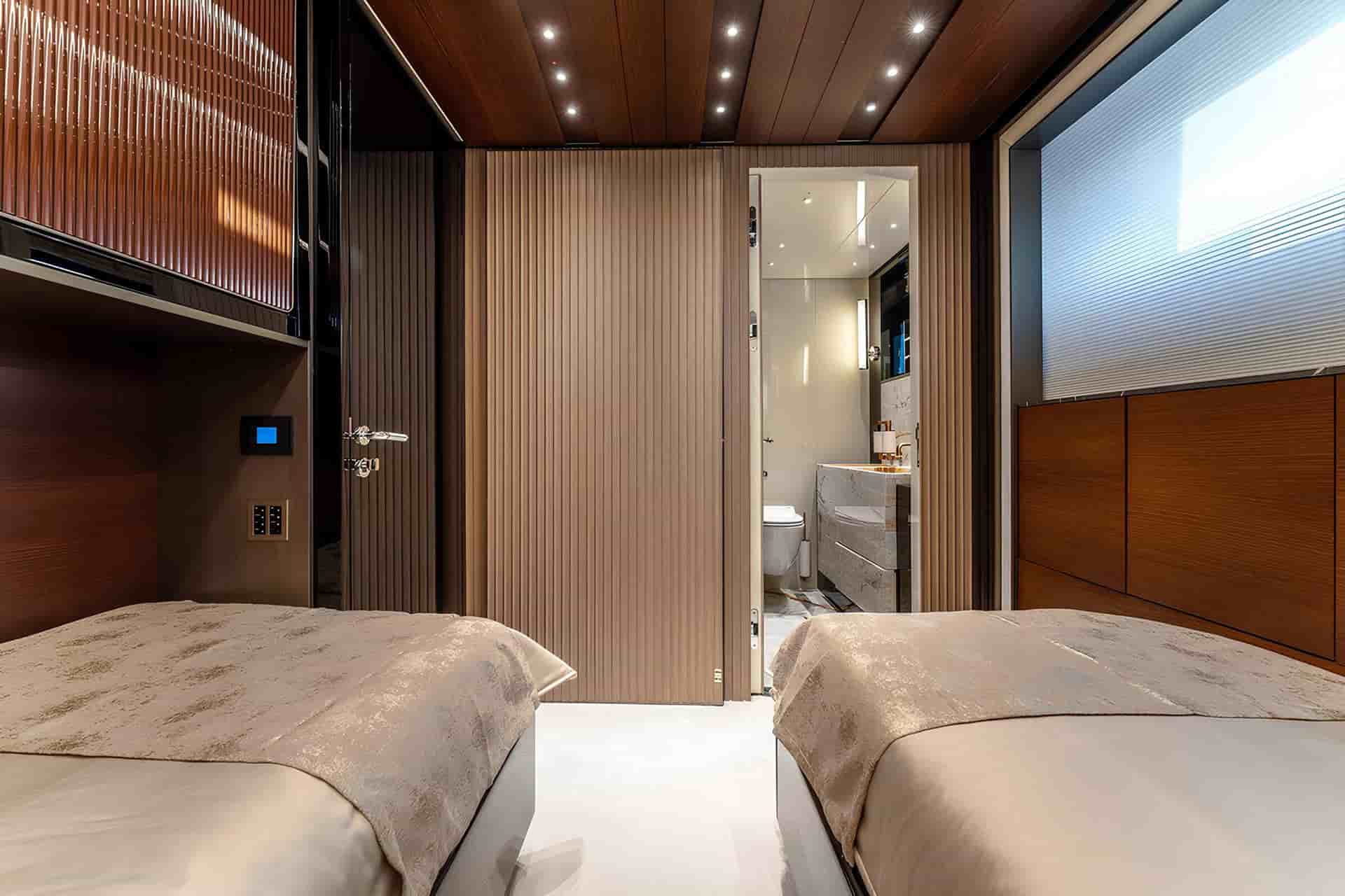 AES Yacht Custom 35M - View 70