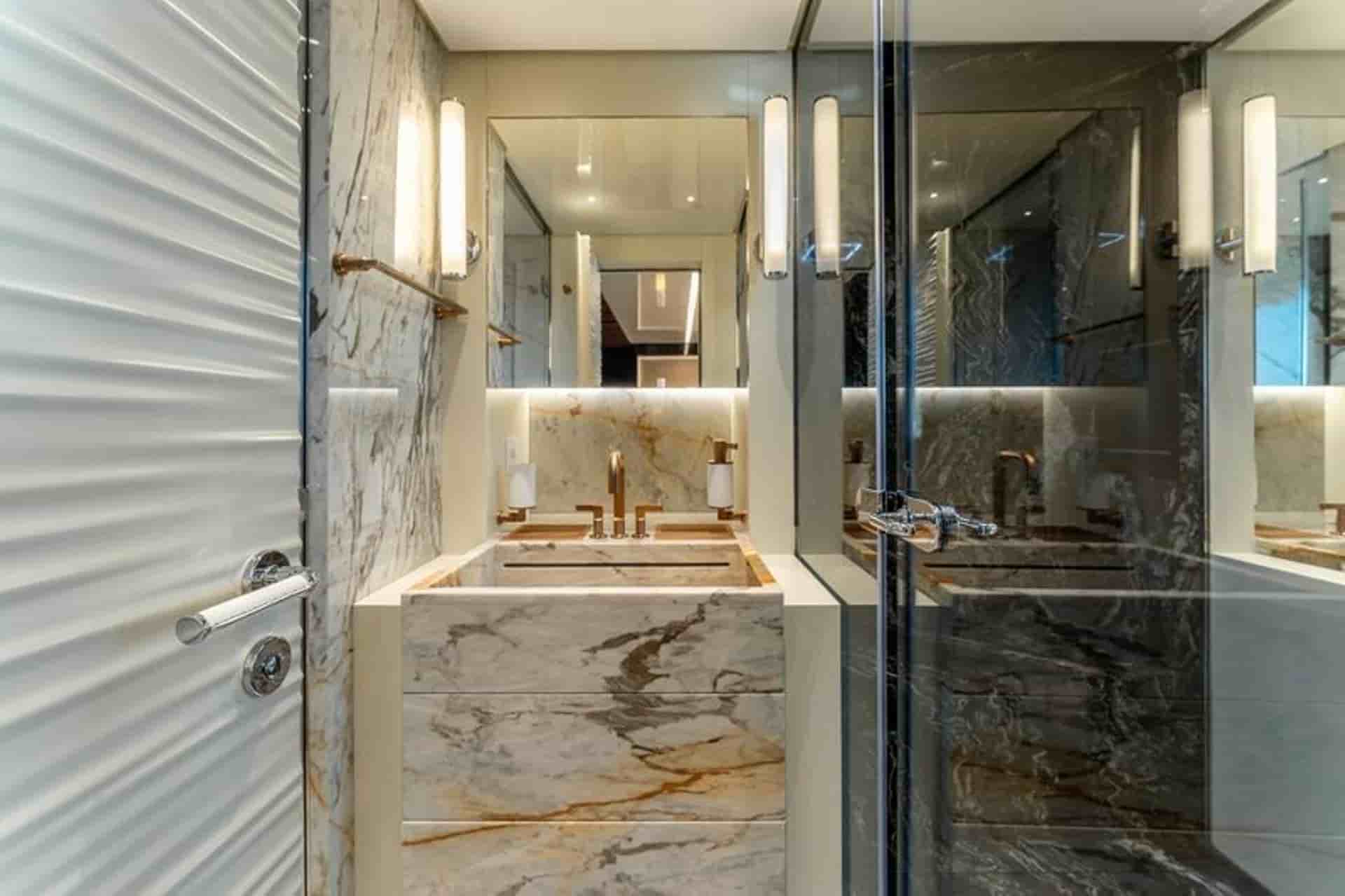 AES Yacht Custom 35M - View 71