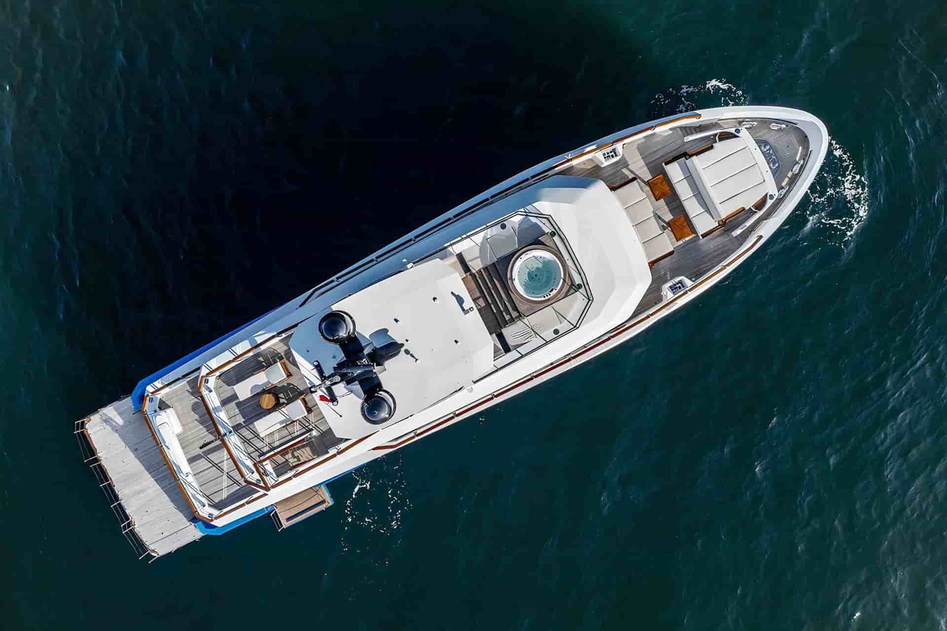 AES Yacht Custom 35M - View 9