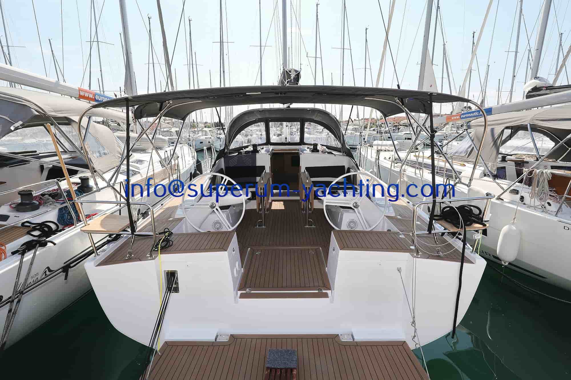 Elan Impression 43 - View 2