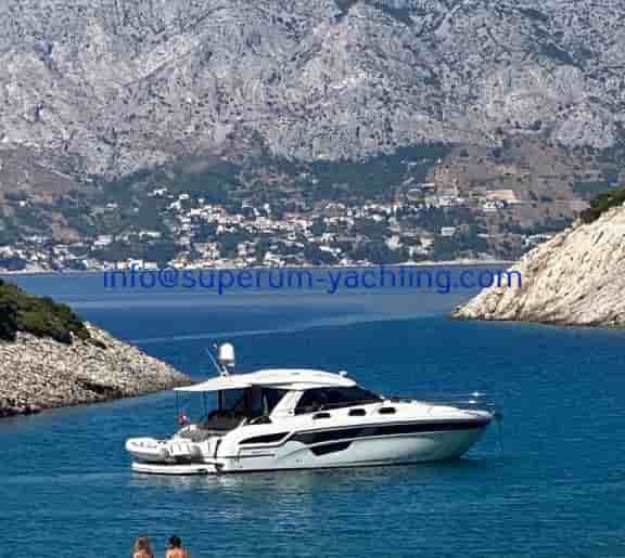 Bavaria Sport 450 Coupe - View 2