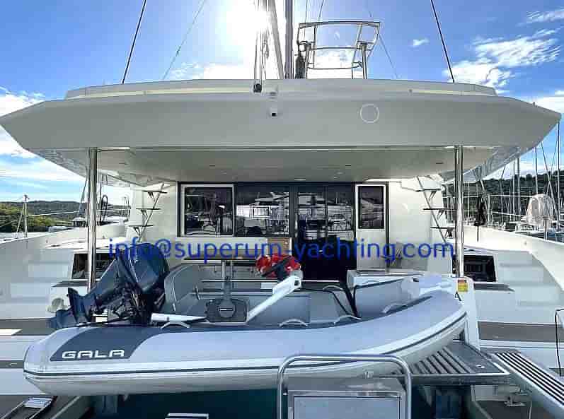 Dufour Catamaran 48 - View 3