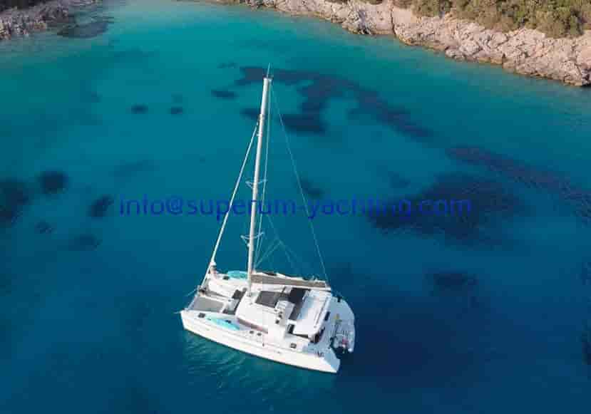 Lagoon 450 F - View 2