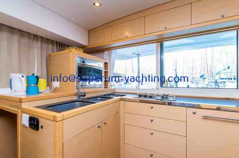 Lagoon 400 S2 - View 6