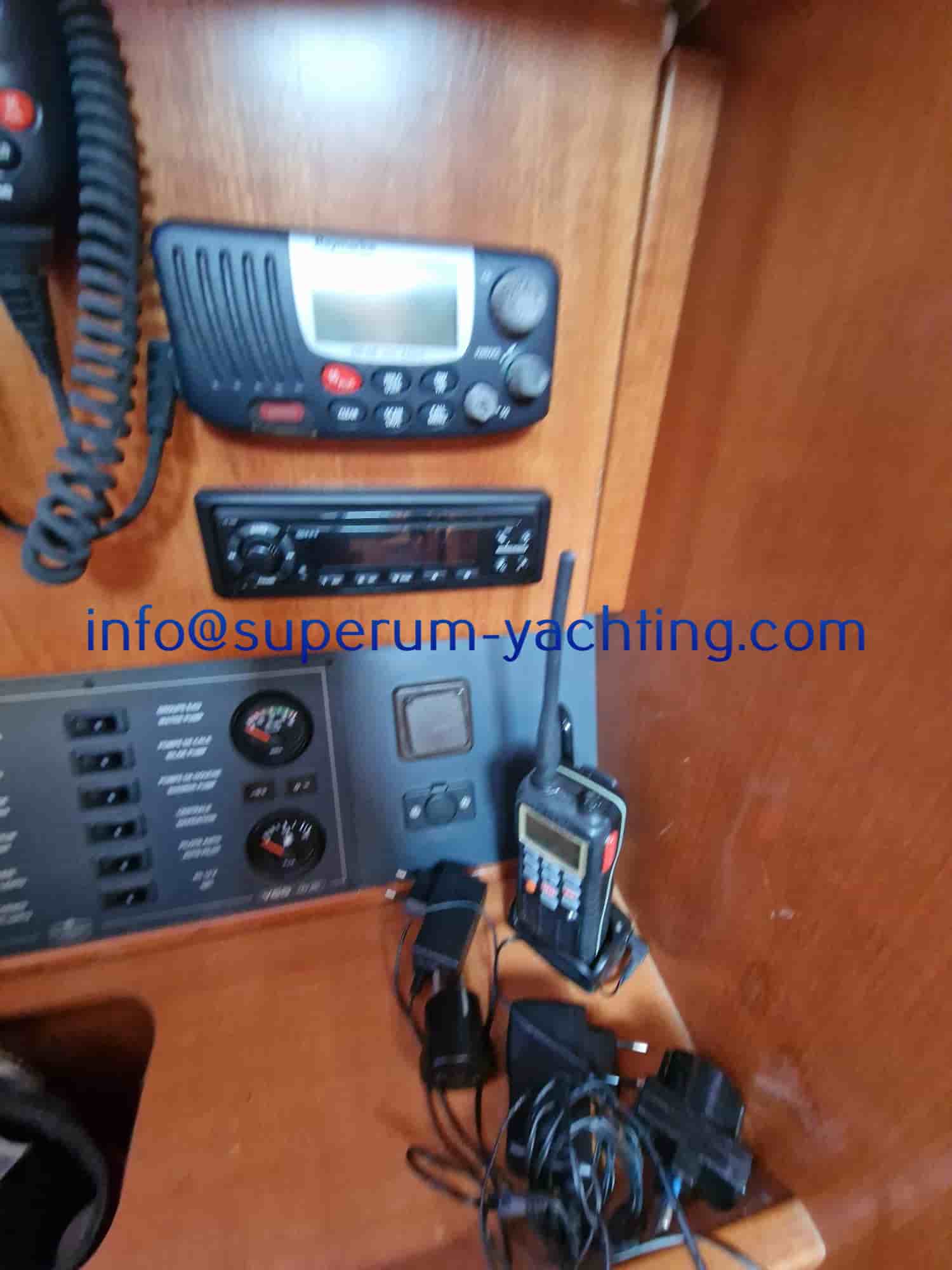 Dufour 365 Grand Large - View 10