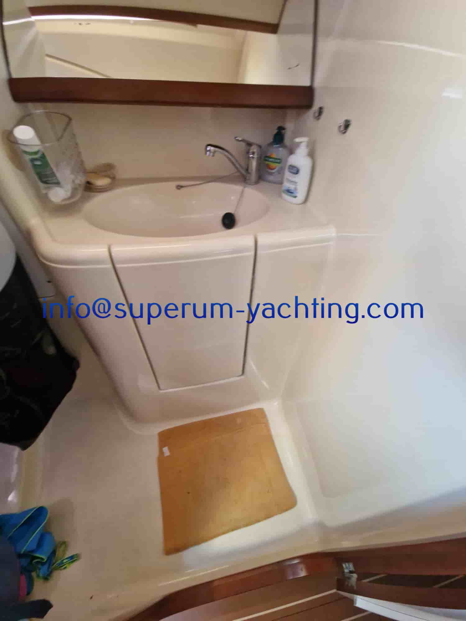 Dufour 365 Grand Large - View 16