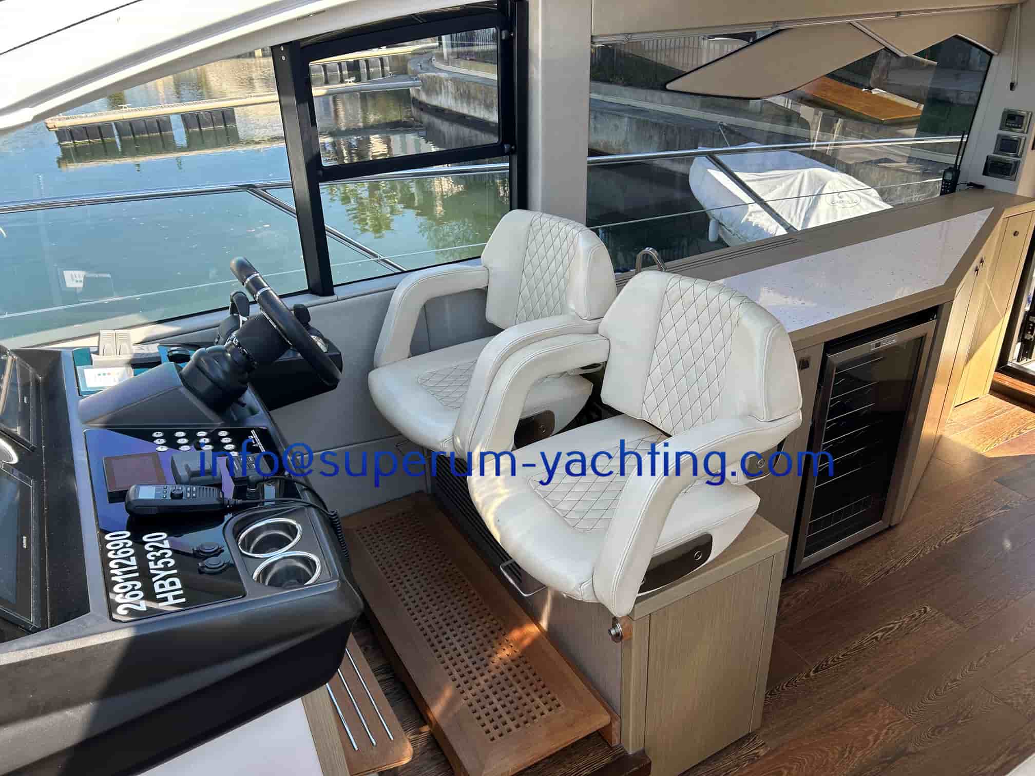 Sunseeker Predator 50 - View 17