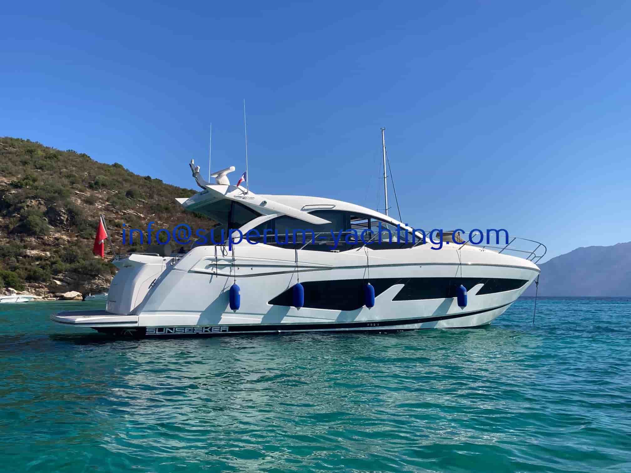 Sunseeker Predator 50 - View 2