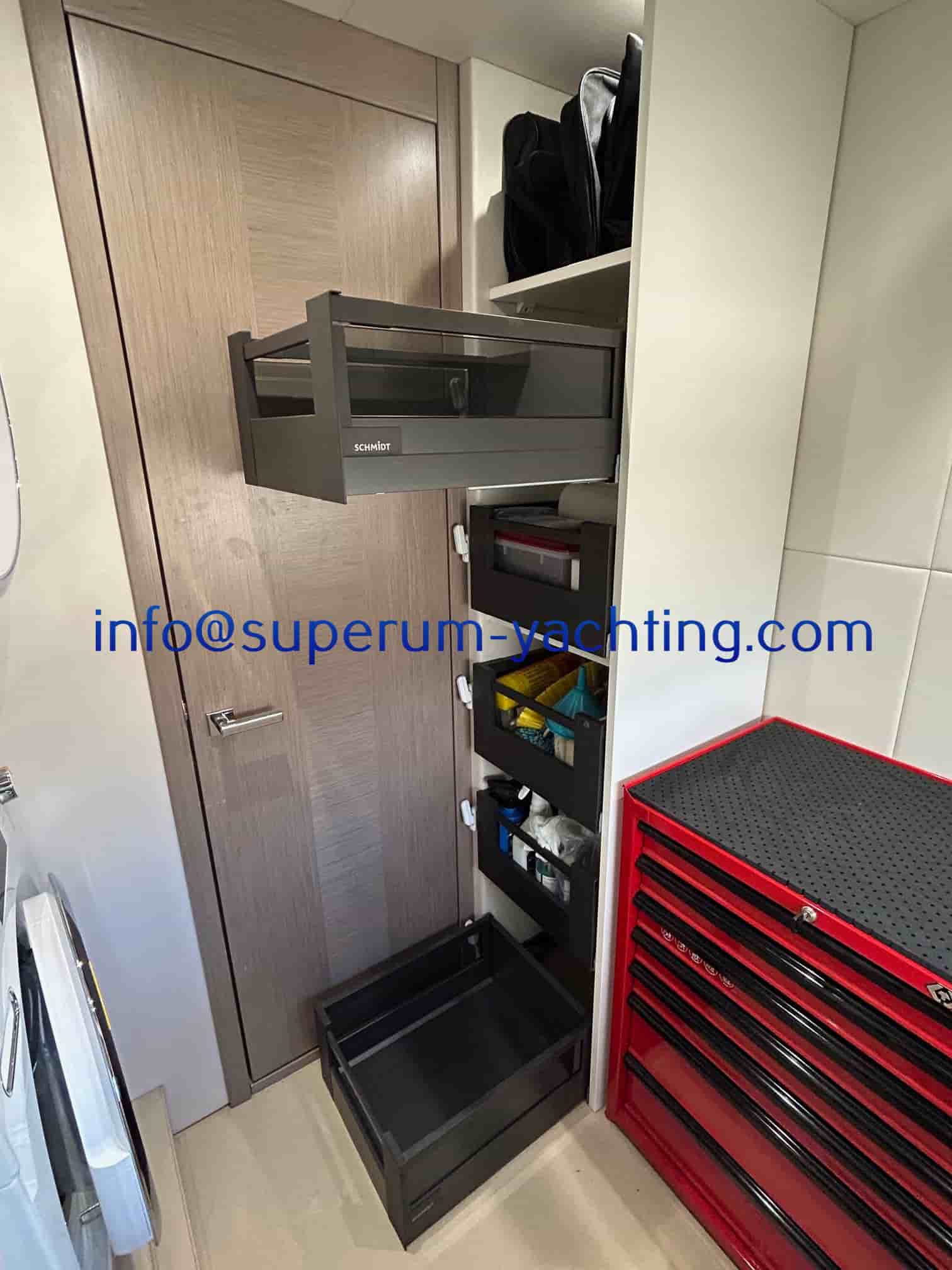 Sunseeker Predator 50 - View 28