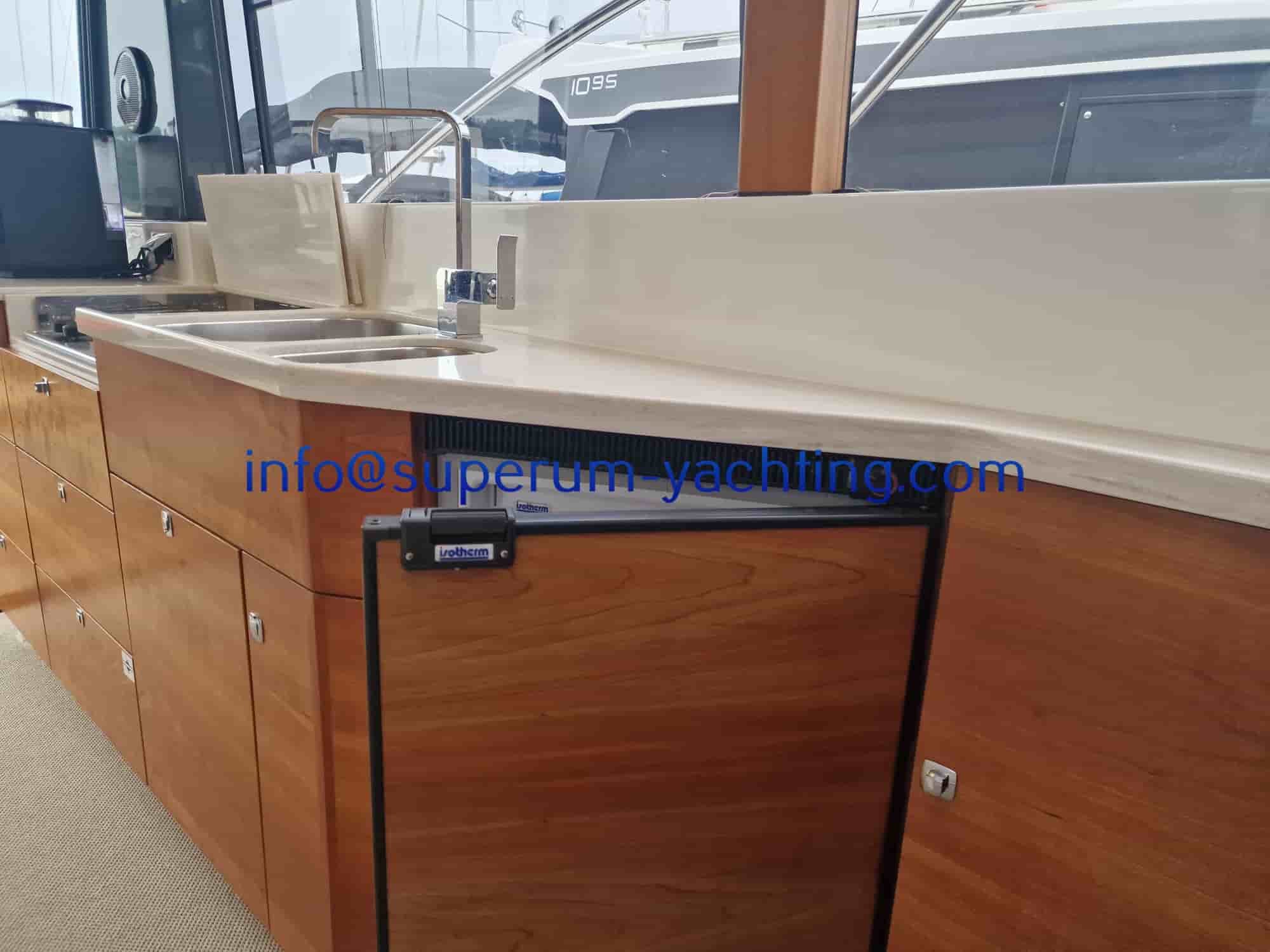 Delphia Escape 1150 Voyage - View 12