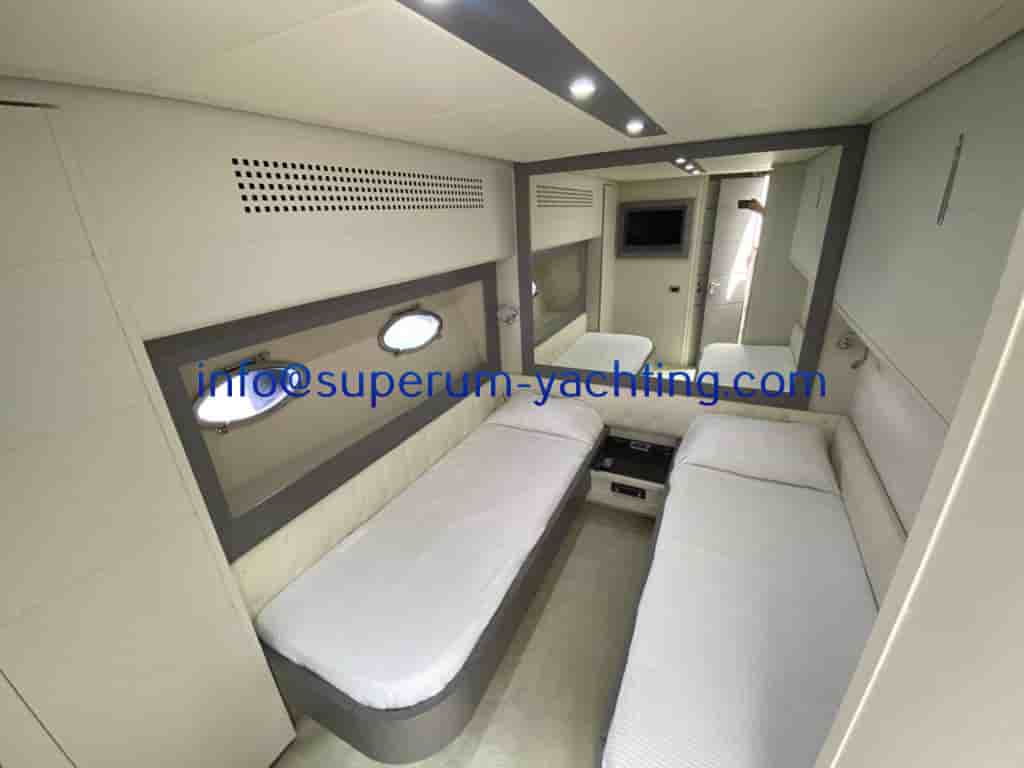 Pershing 72 - View 13