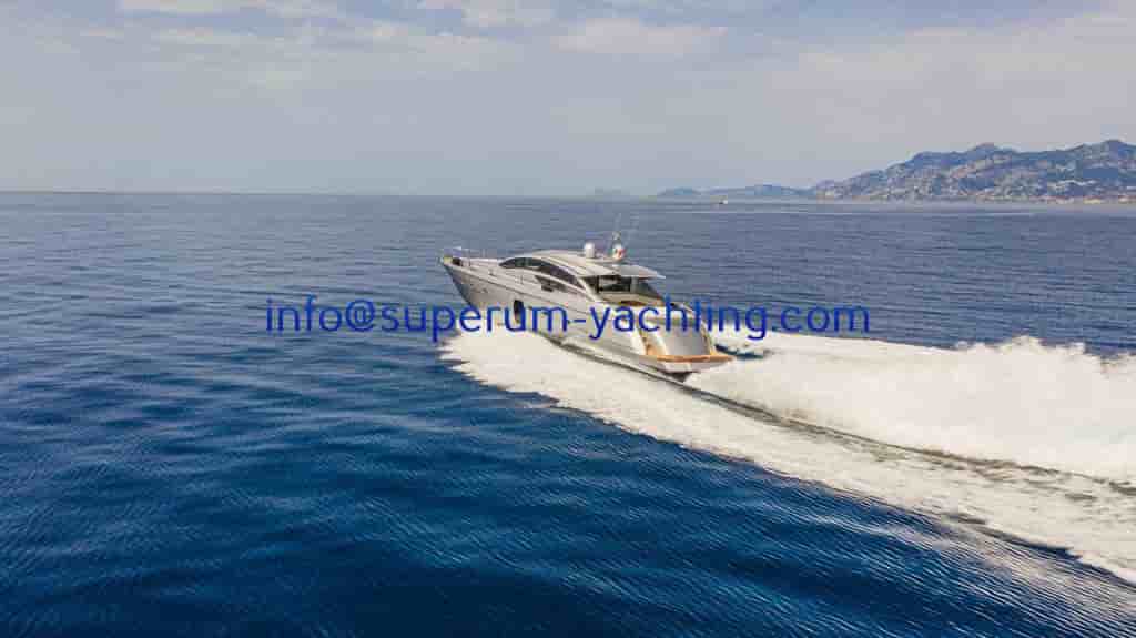 Pershing 72 - View 4