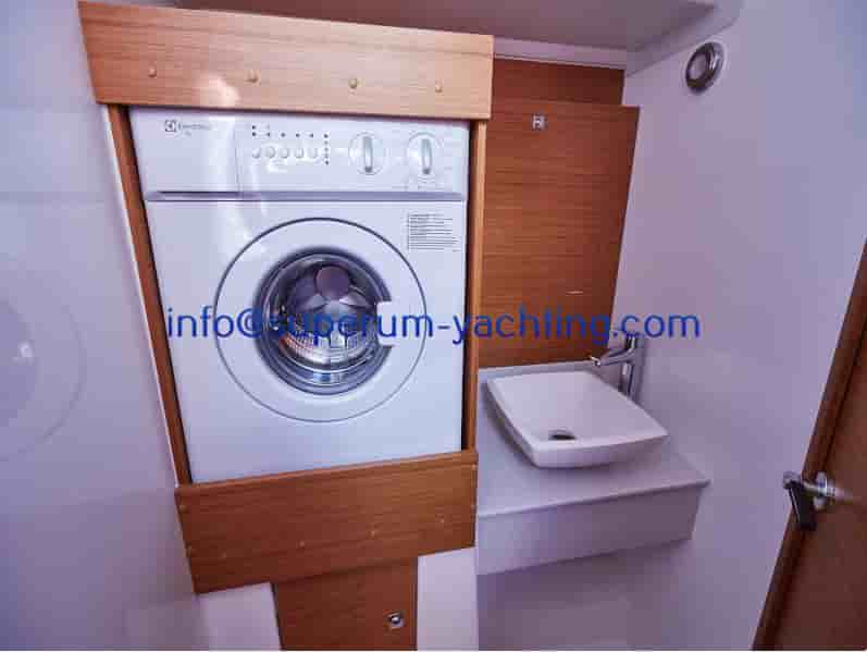 Dufour 56 Exclusive - View 20