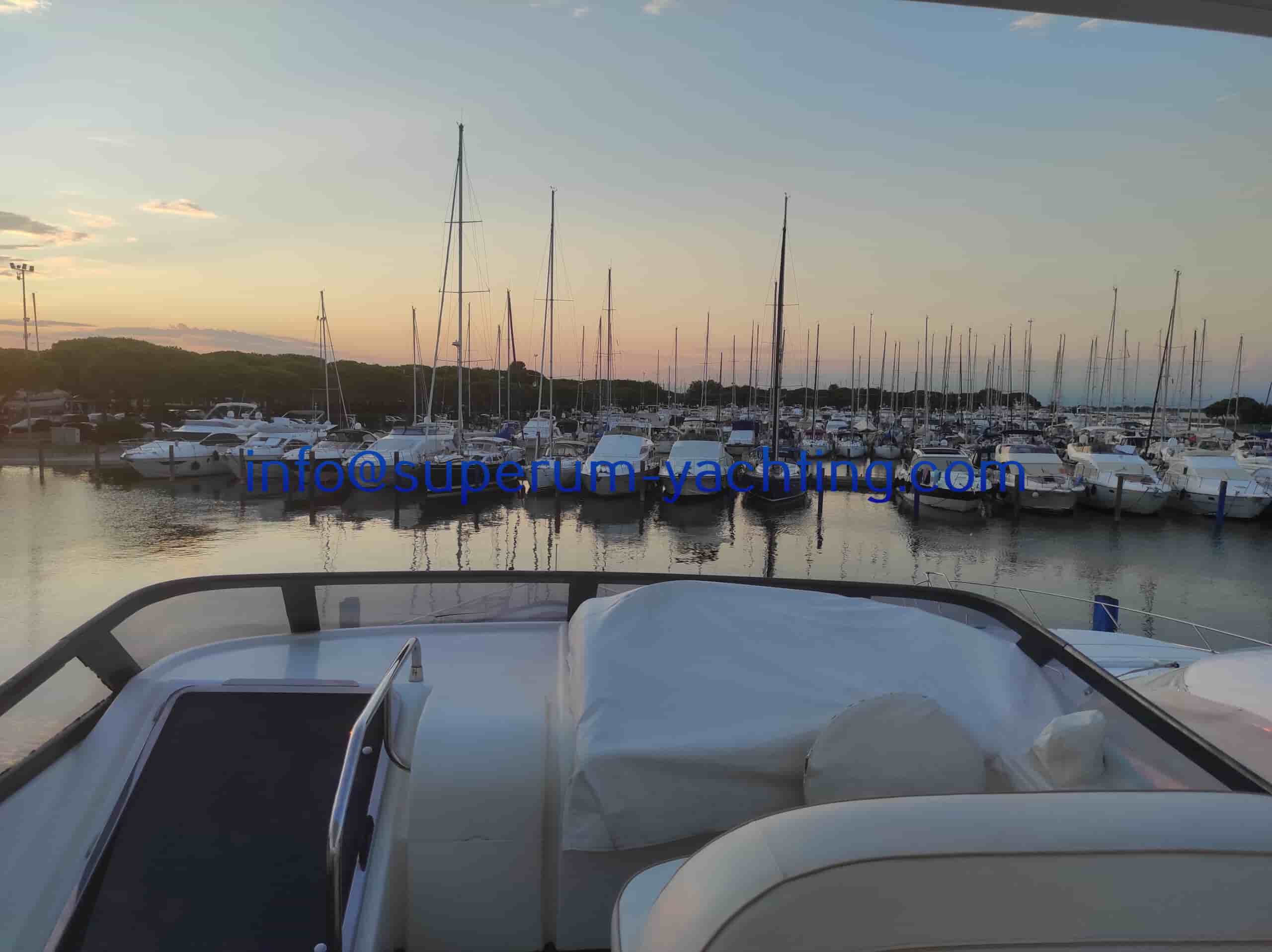 Azimut 70 Sea Jet - View 4