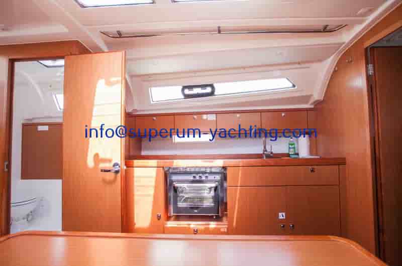 Bavaria 41 Cruiser - View 7