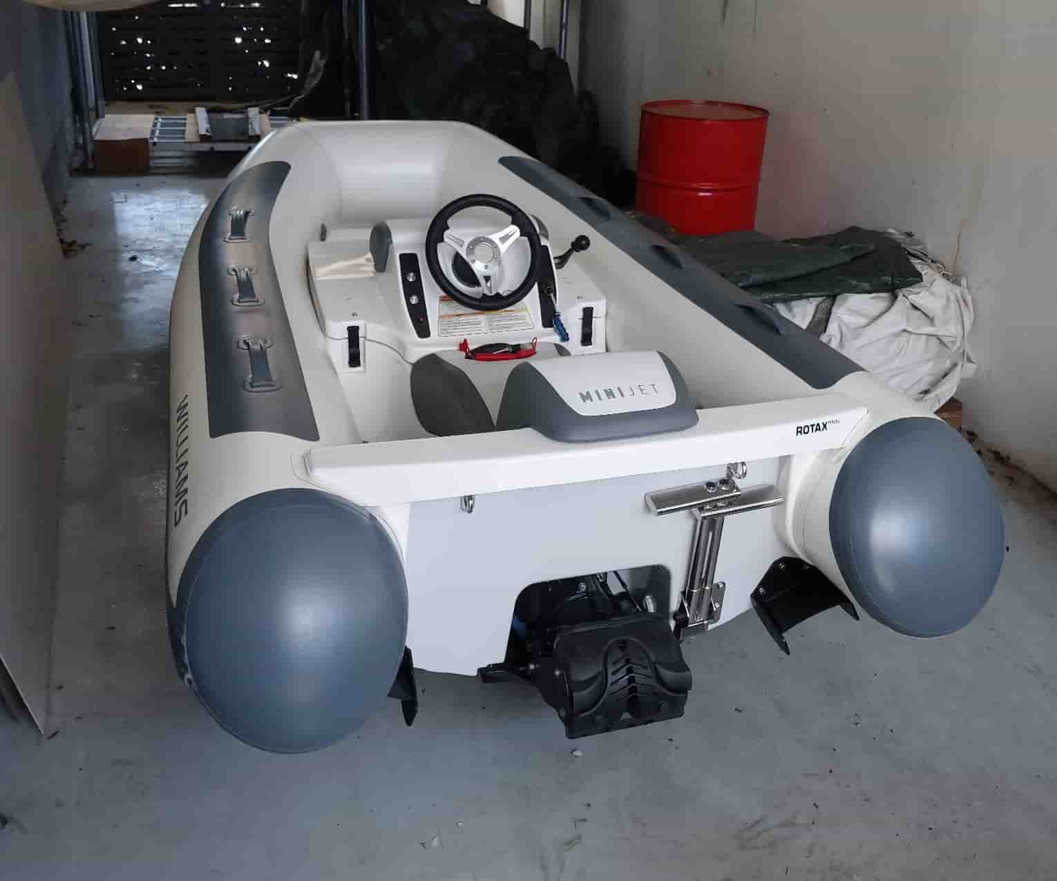 Williams Jet Tenders 280 MiniJet - View 2