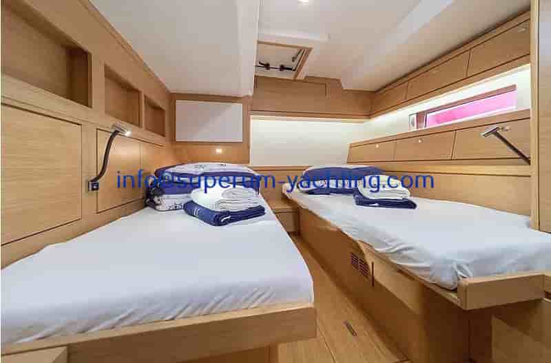 Dufour 63 Exclusive - View 9