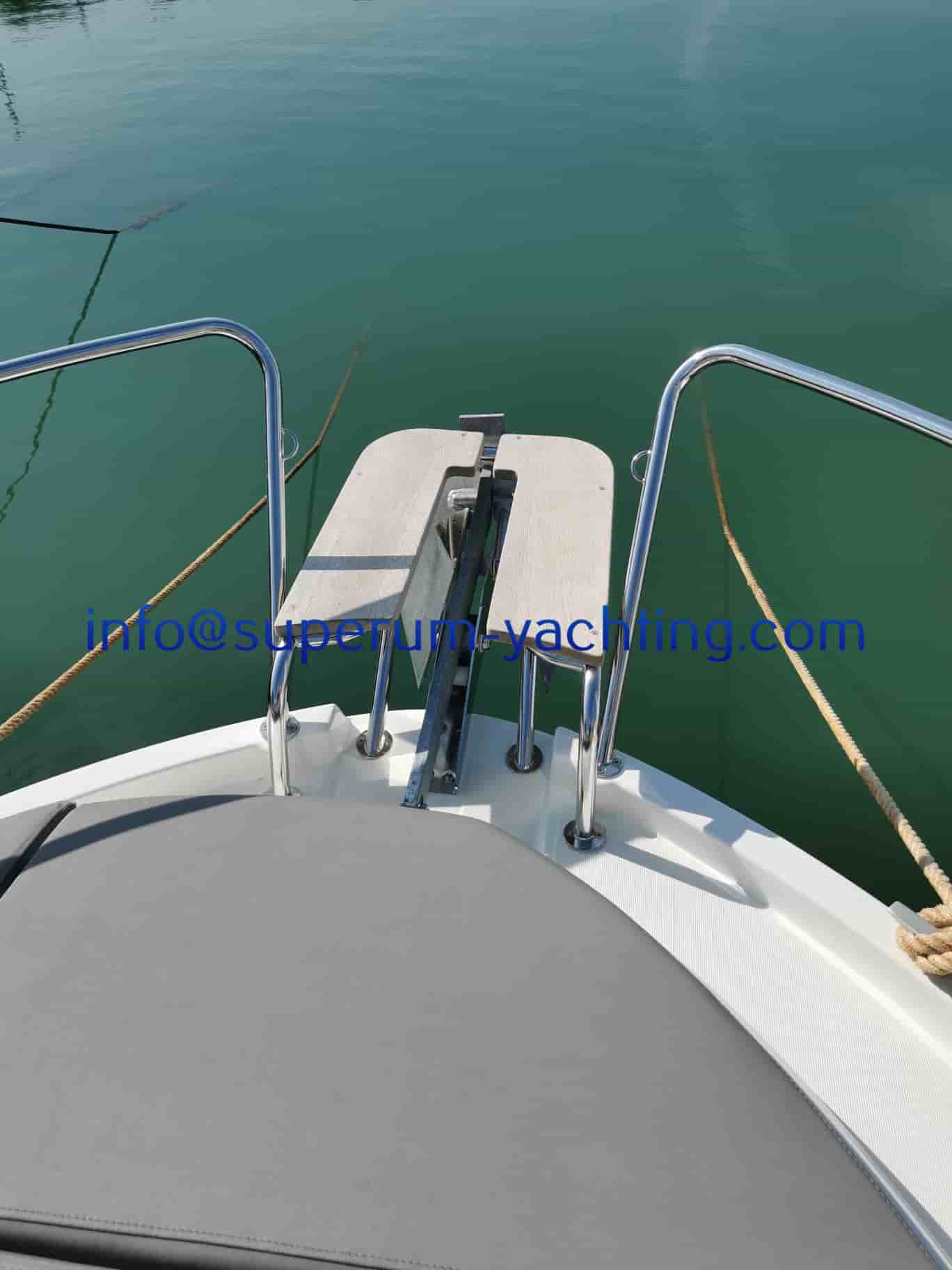 Beneteau Antares 8 - View 6