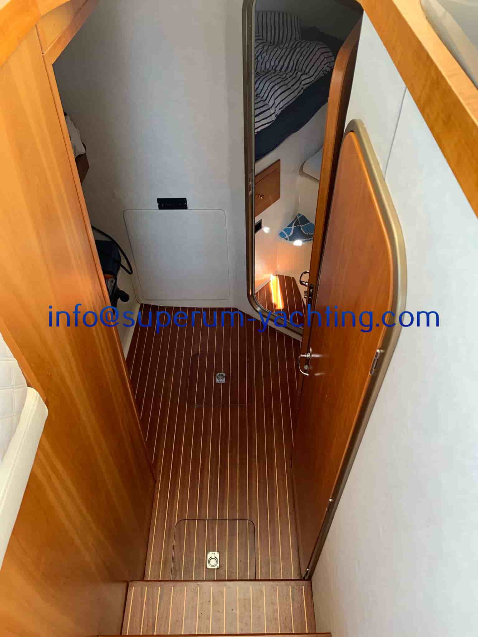 Nautica Po Sea World 31 Fly - View 15