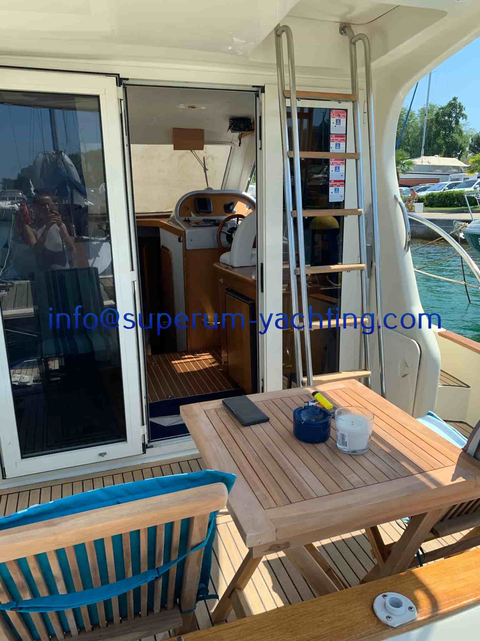 Nautica Po Sea World 31 Fly - View 7