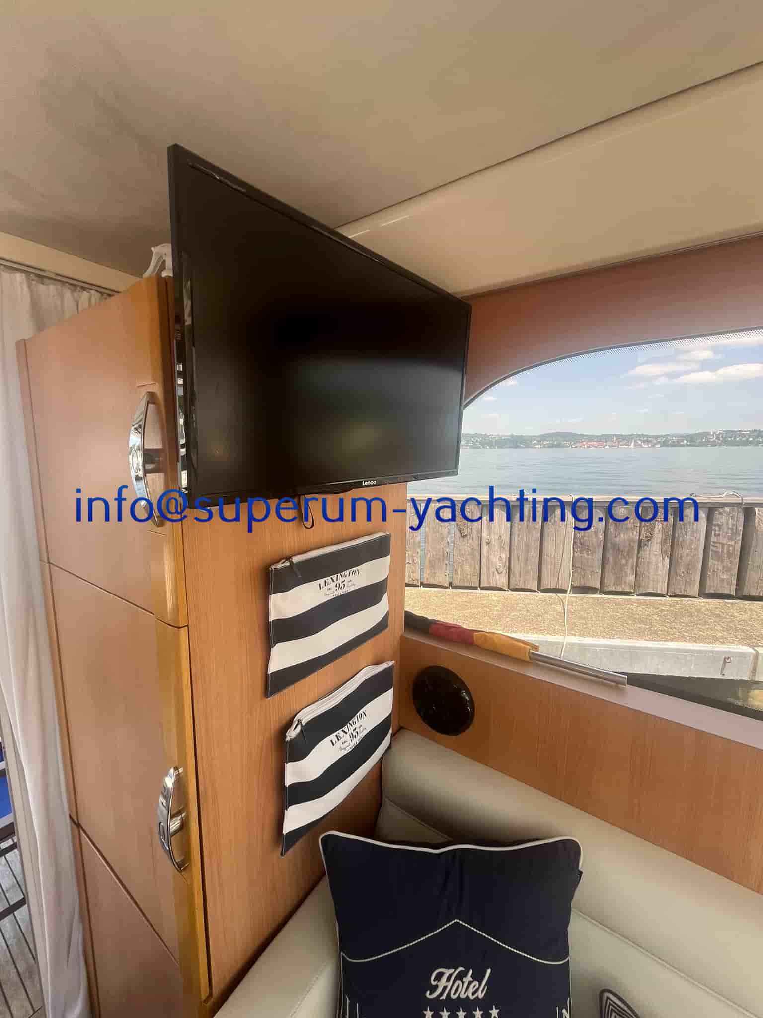 Greenline 33 - View 14