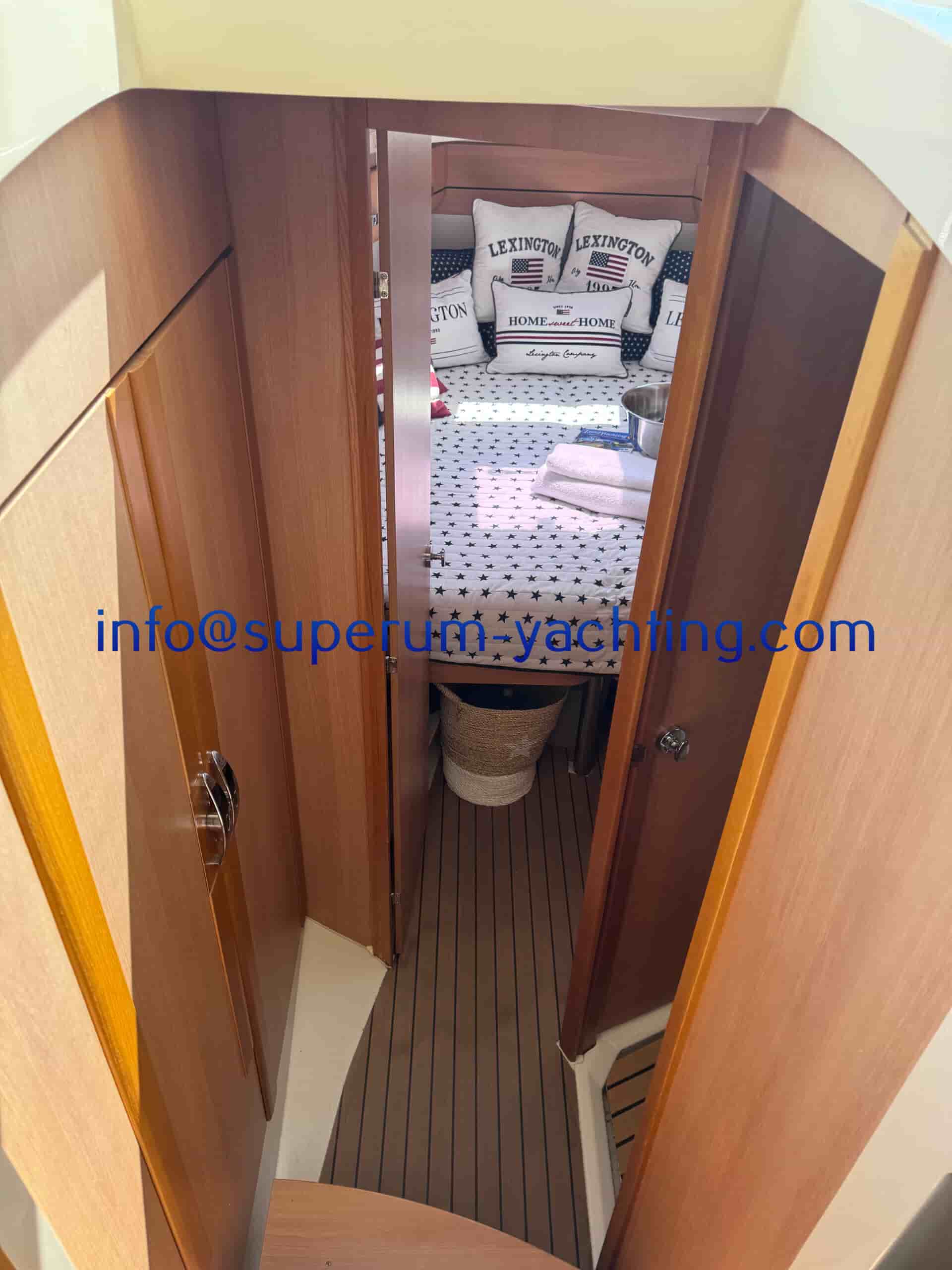 Greenline 33 - View 17