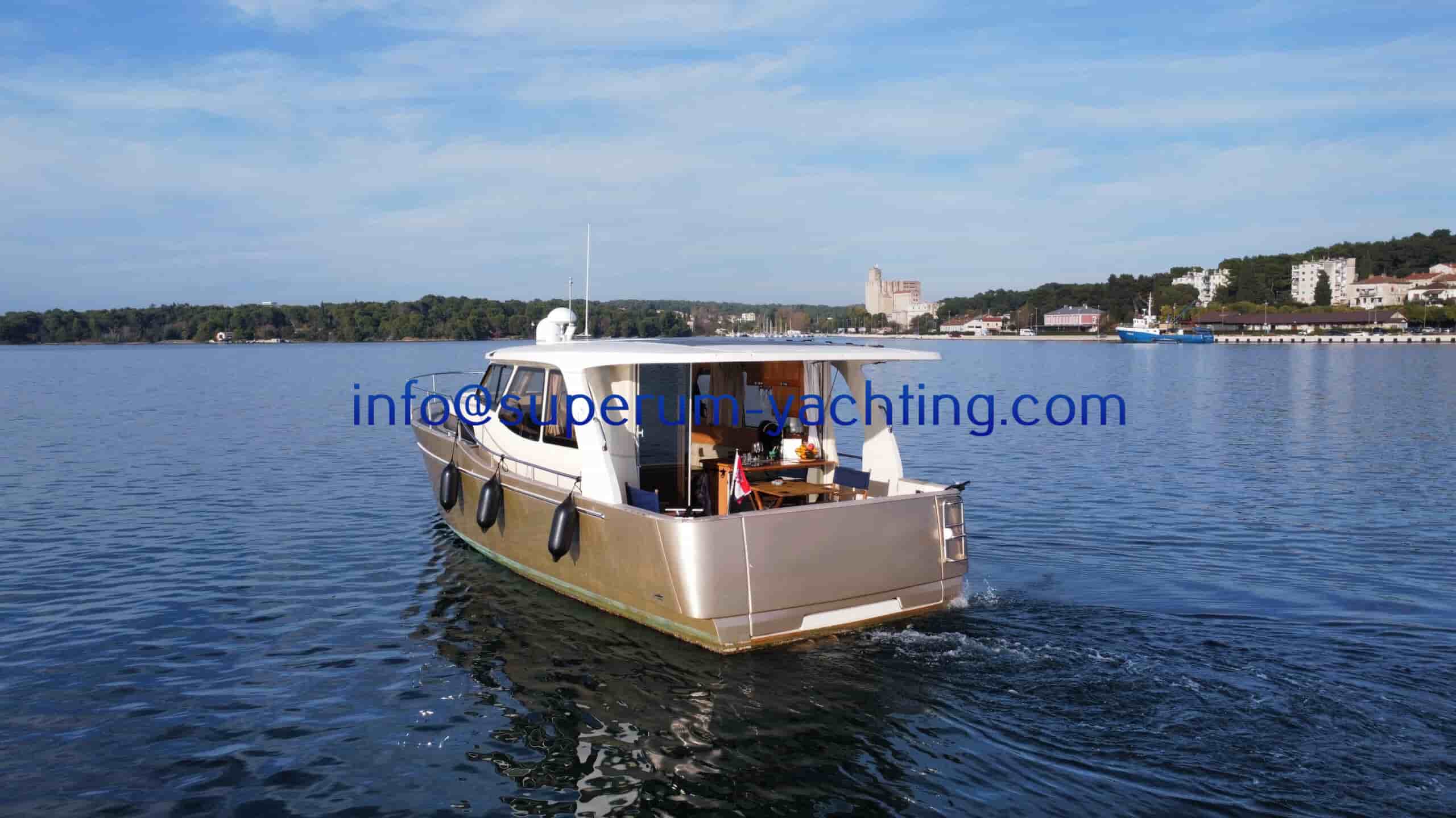 Greenline 33 - View 5