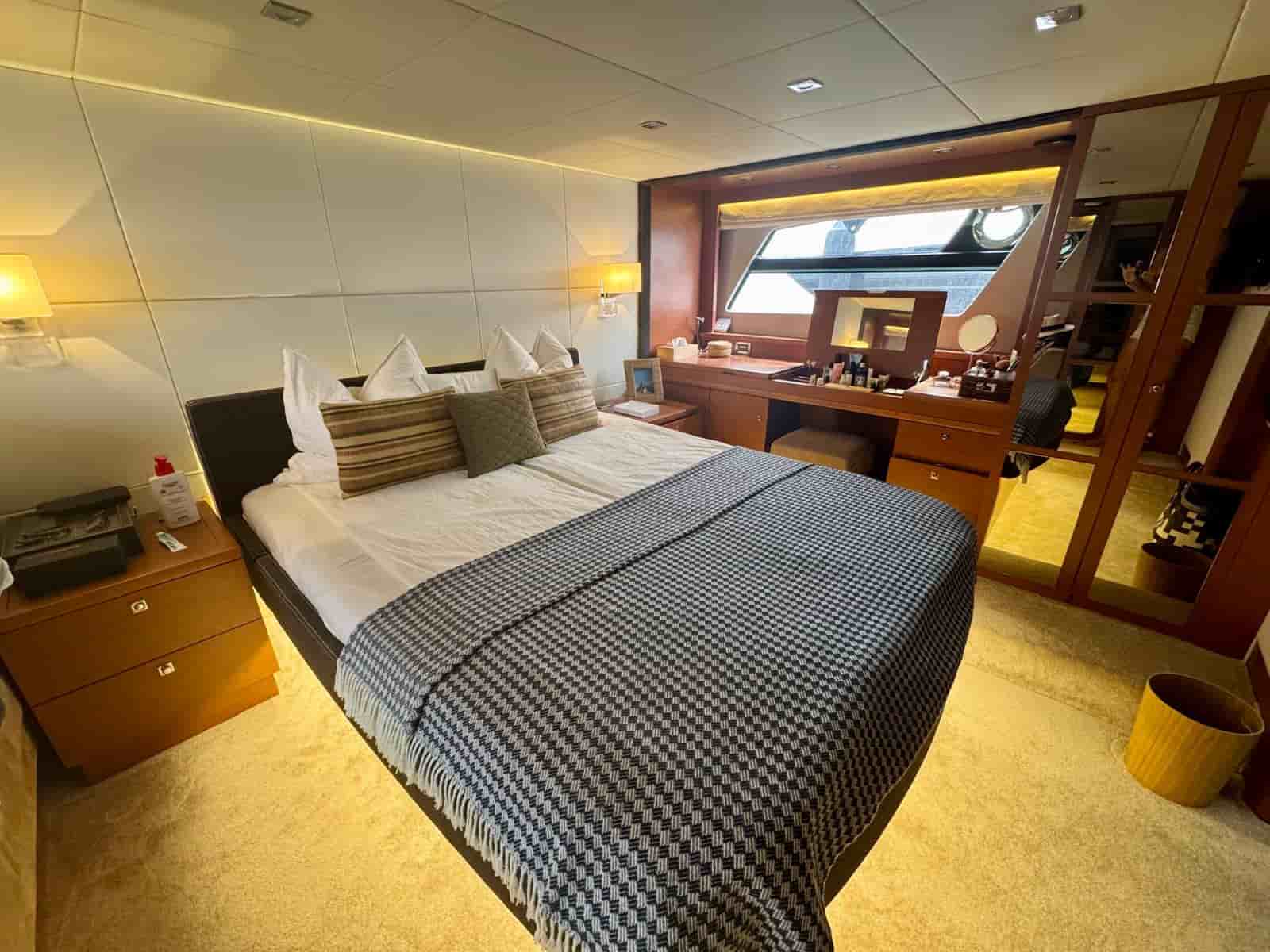 Prestige Yachts 60 Fly - View 21