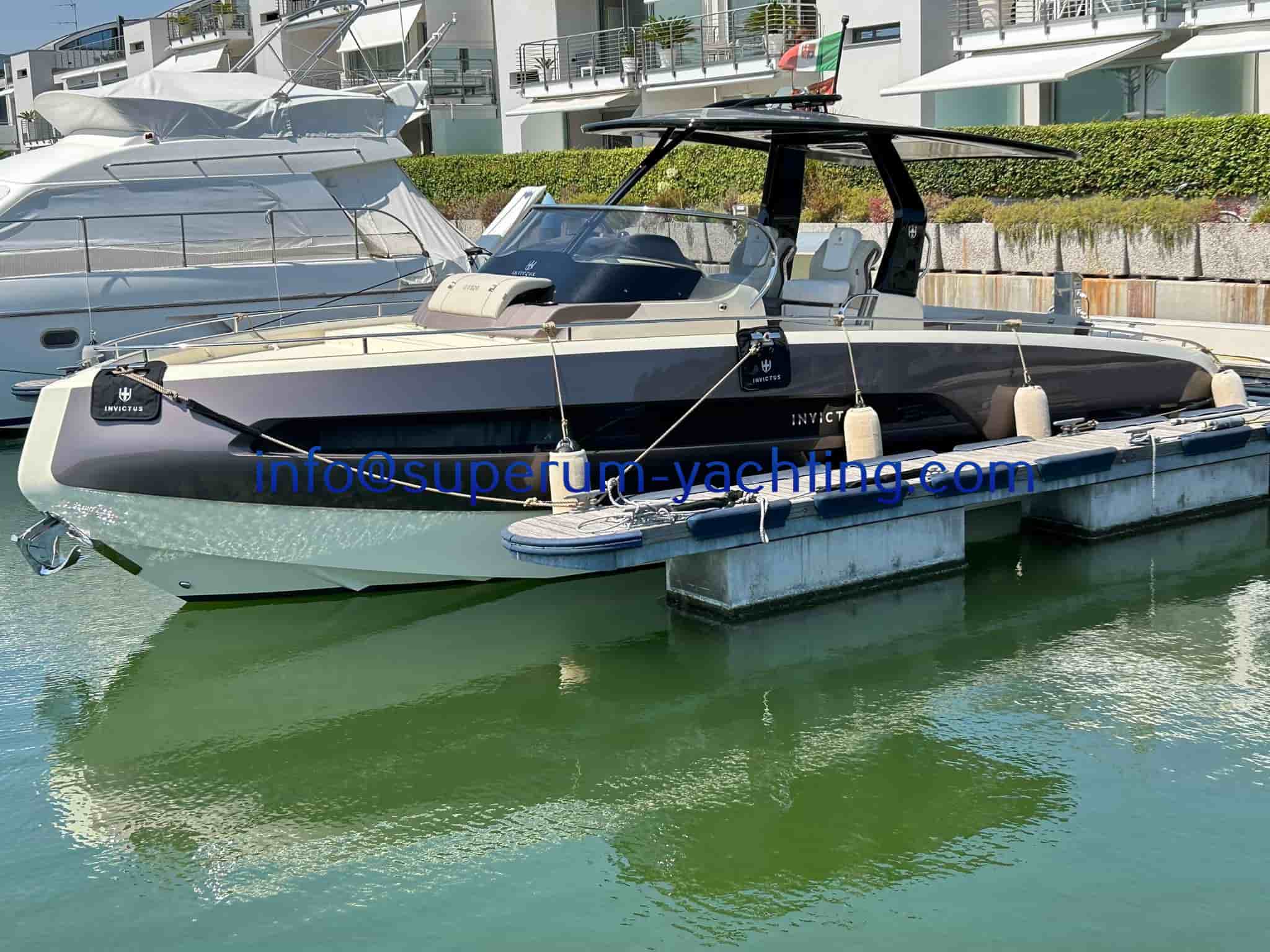 Invictus GT 320 - View 2