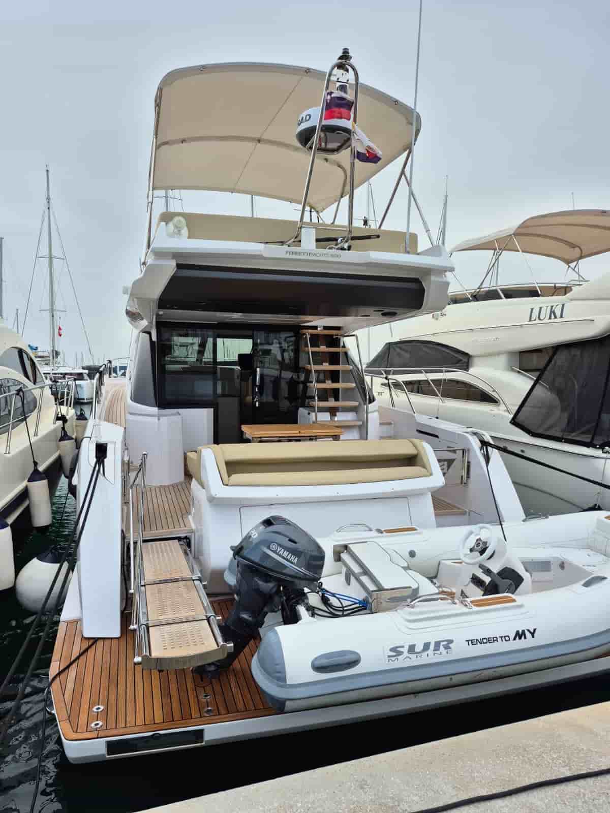 Ferretti 500 - View 2
