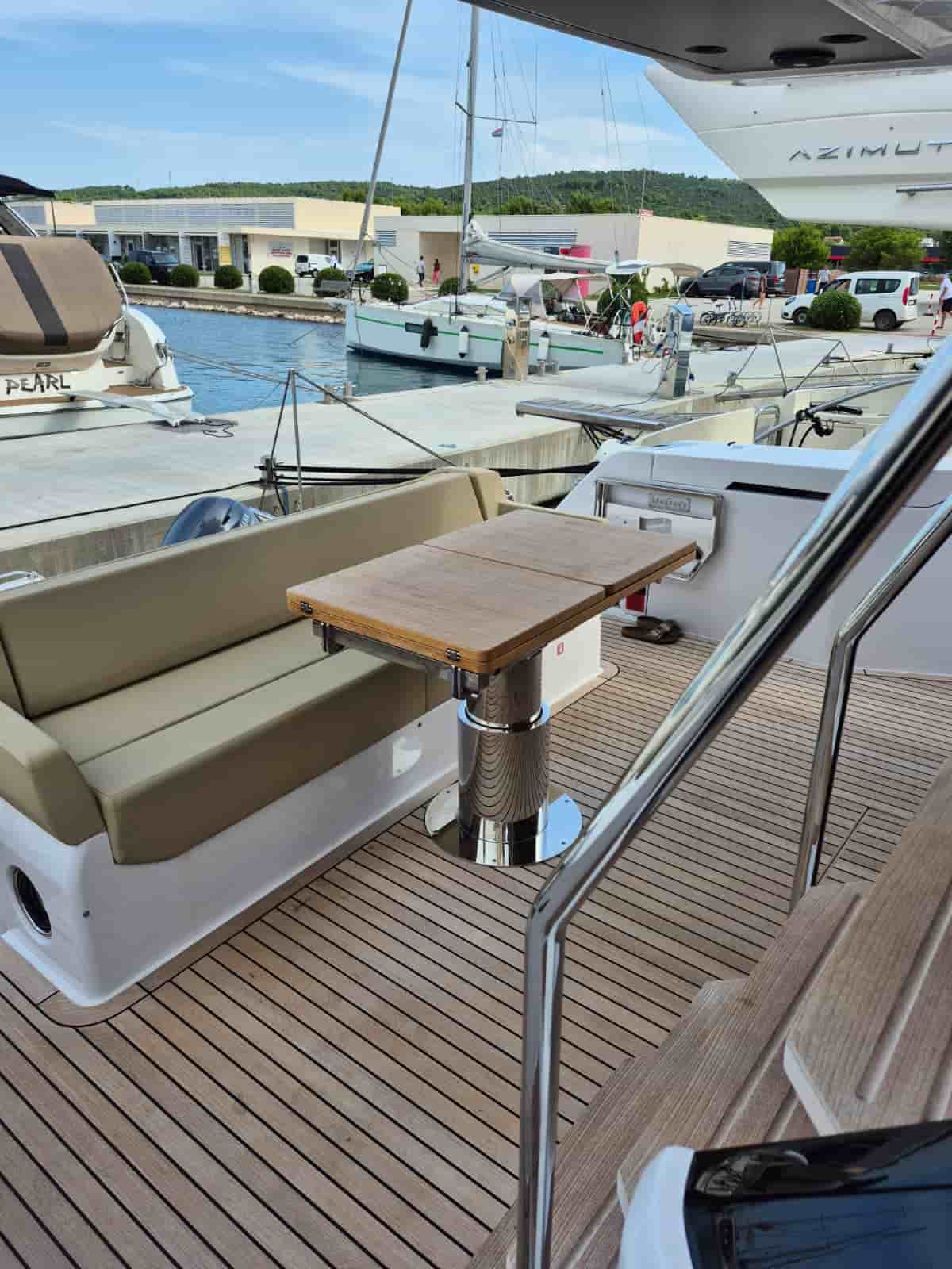 Ferretti 500 - View 5