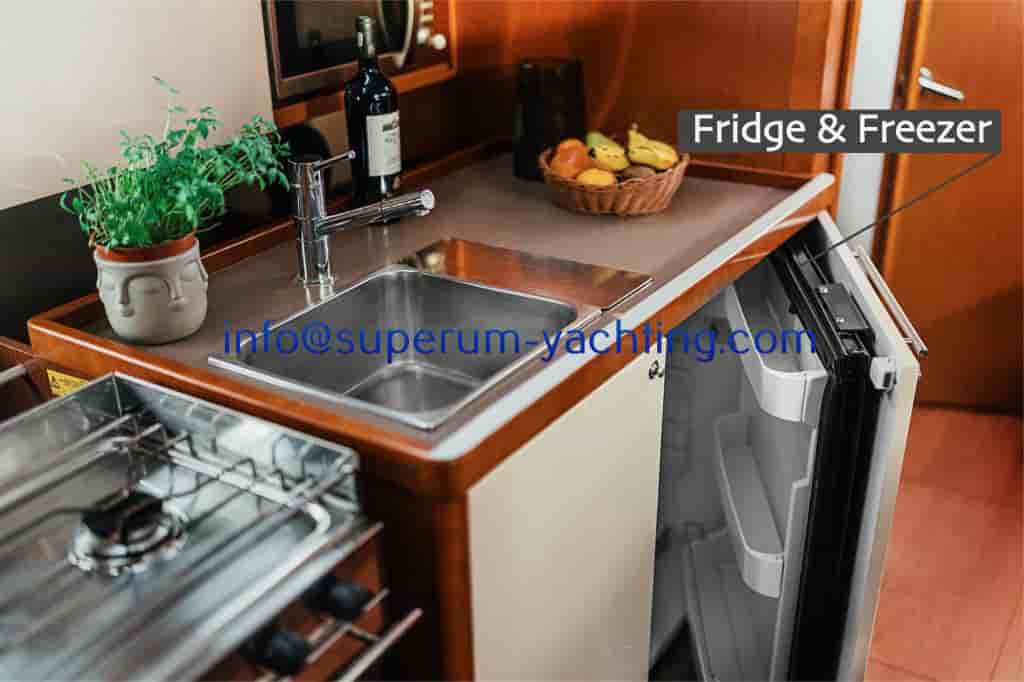 Beneteau Oceanis 38 - View 14