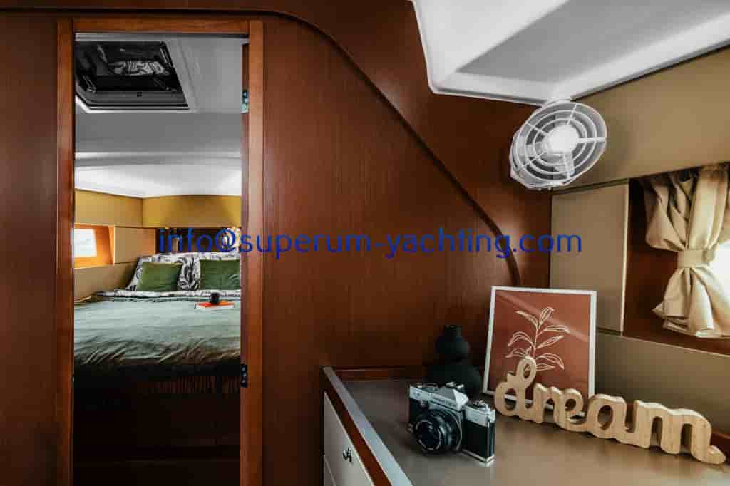 Beneteau Oceanis 38 - View 15