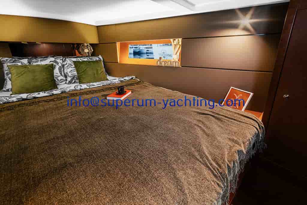 Beneteau Oceanis 38 - View 17