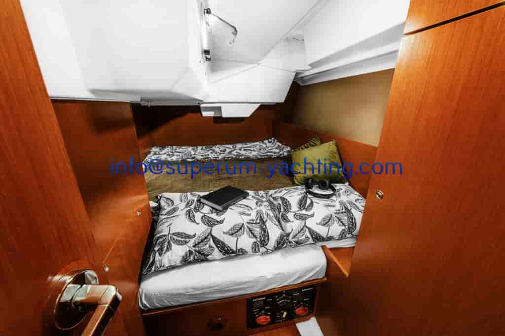 Beneteau Oceanis 38 - View 18