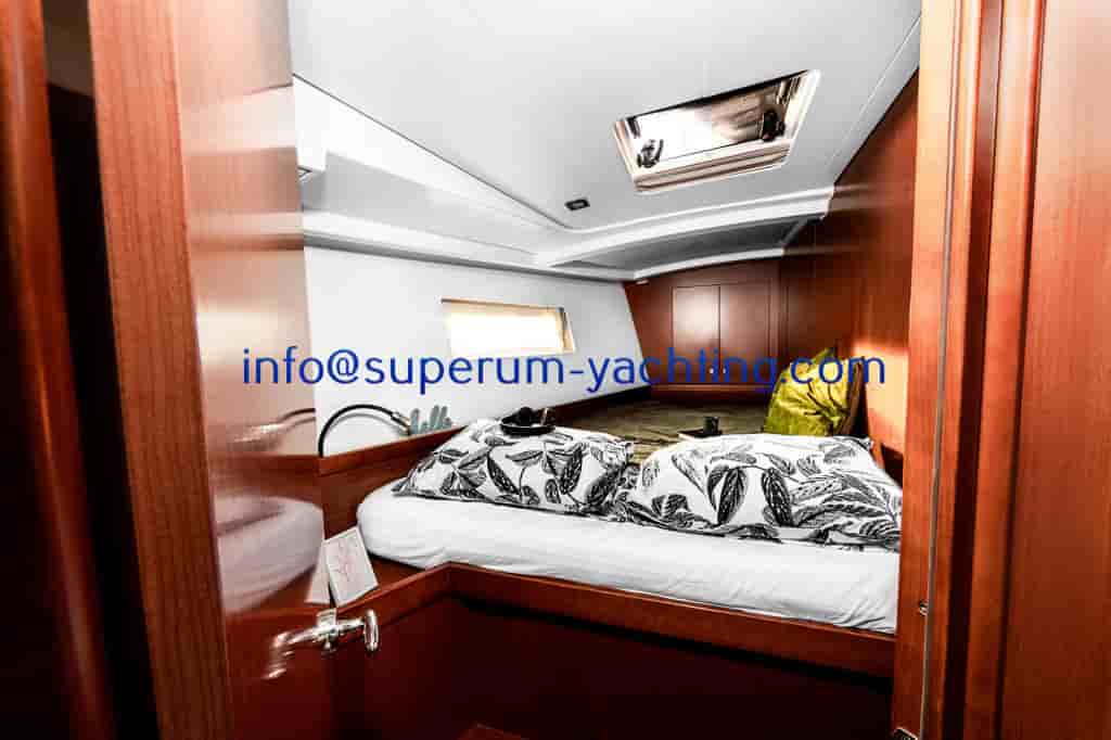 Beneteau Oceanis 45 - View 16