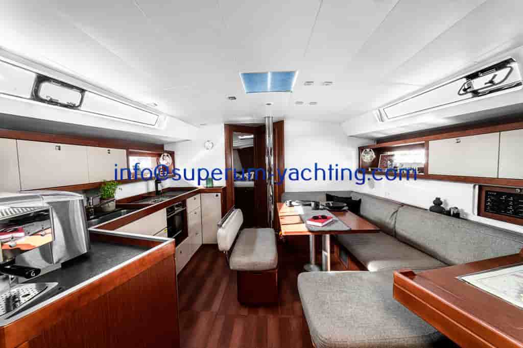 Beneteau Oceanis 45 - View 9