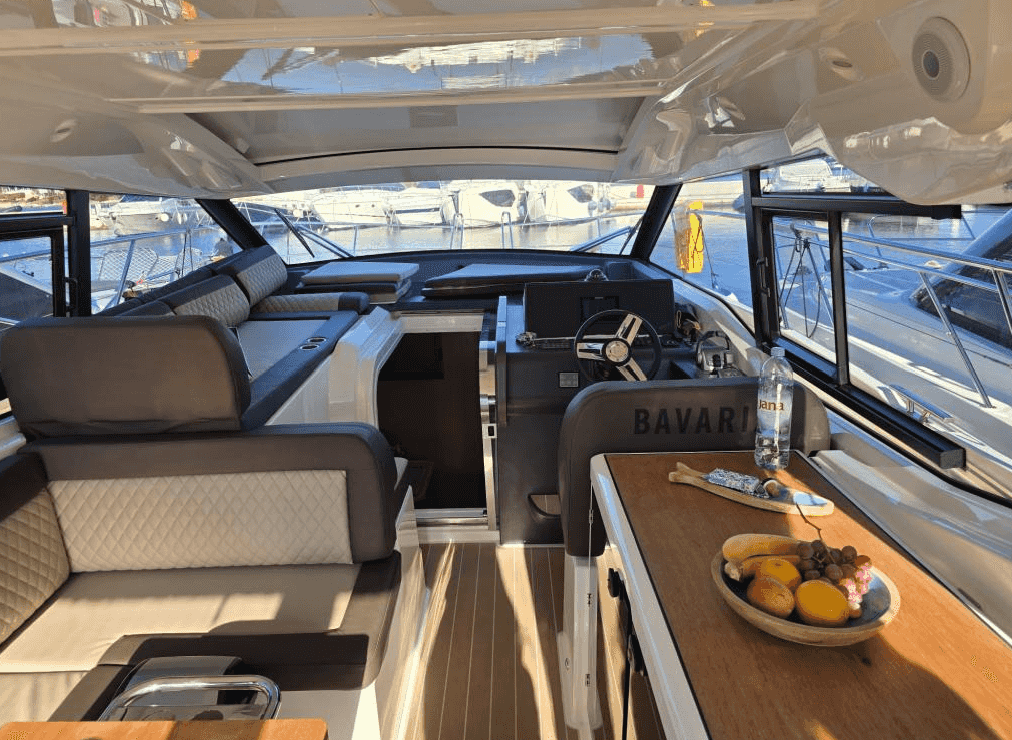 Bavaria SR36HT - View 5