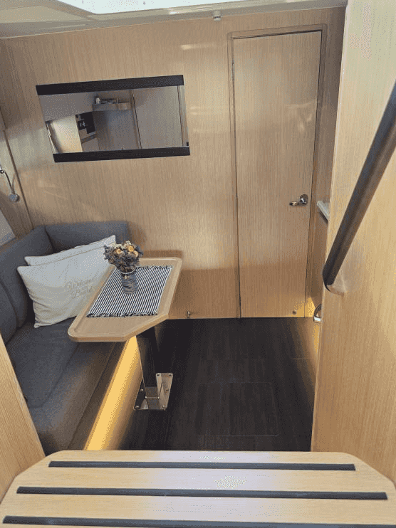 Bavaria SR36HT - View 7