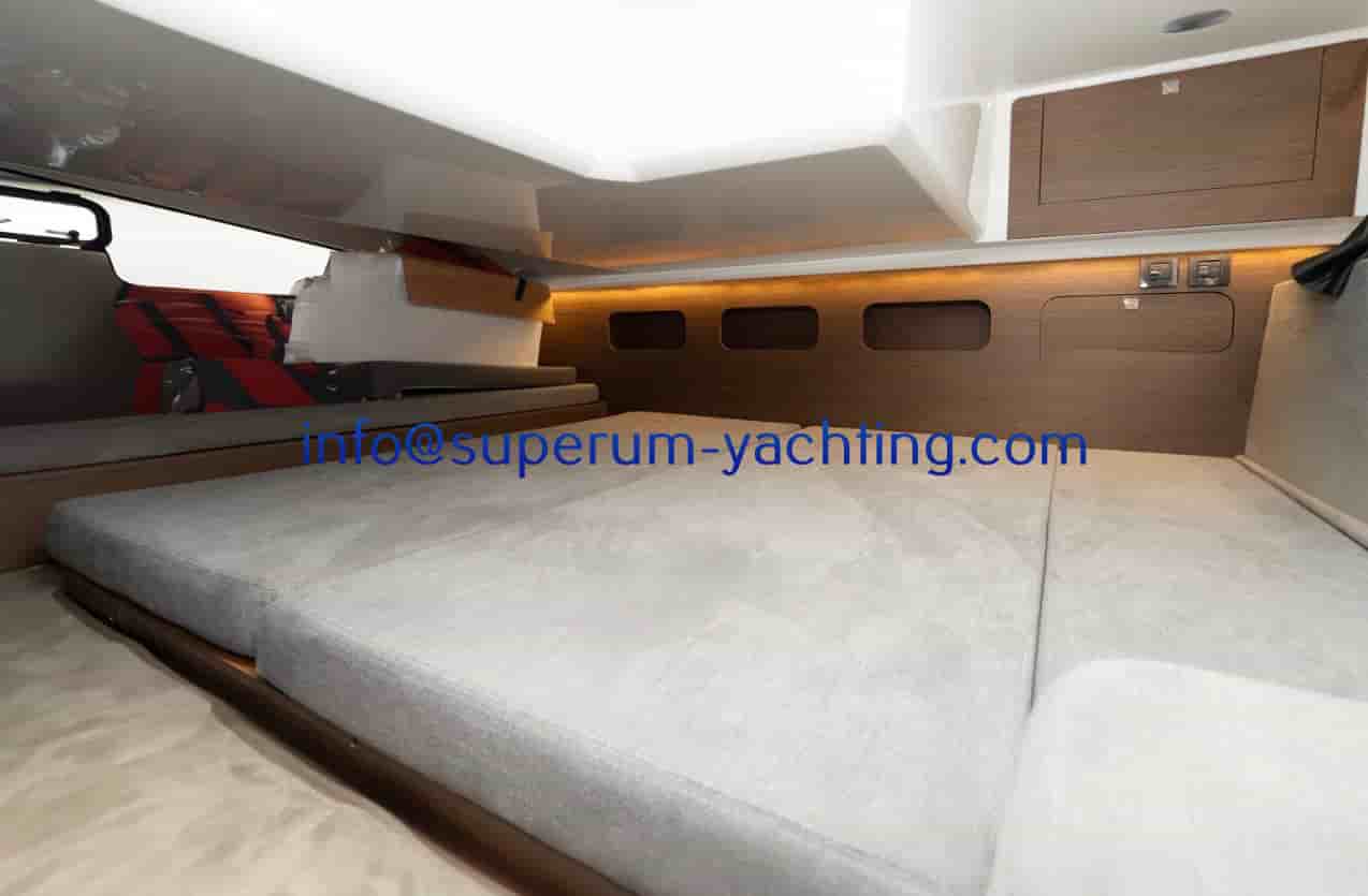 Beneteau Antares 11 OB - View 13