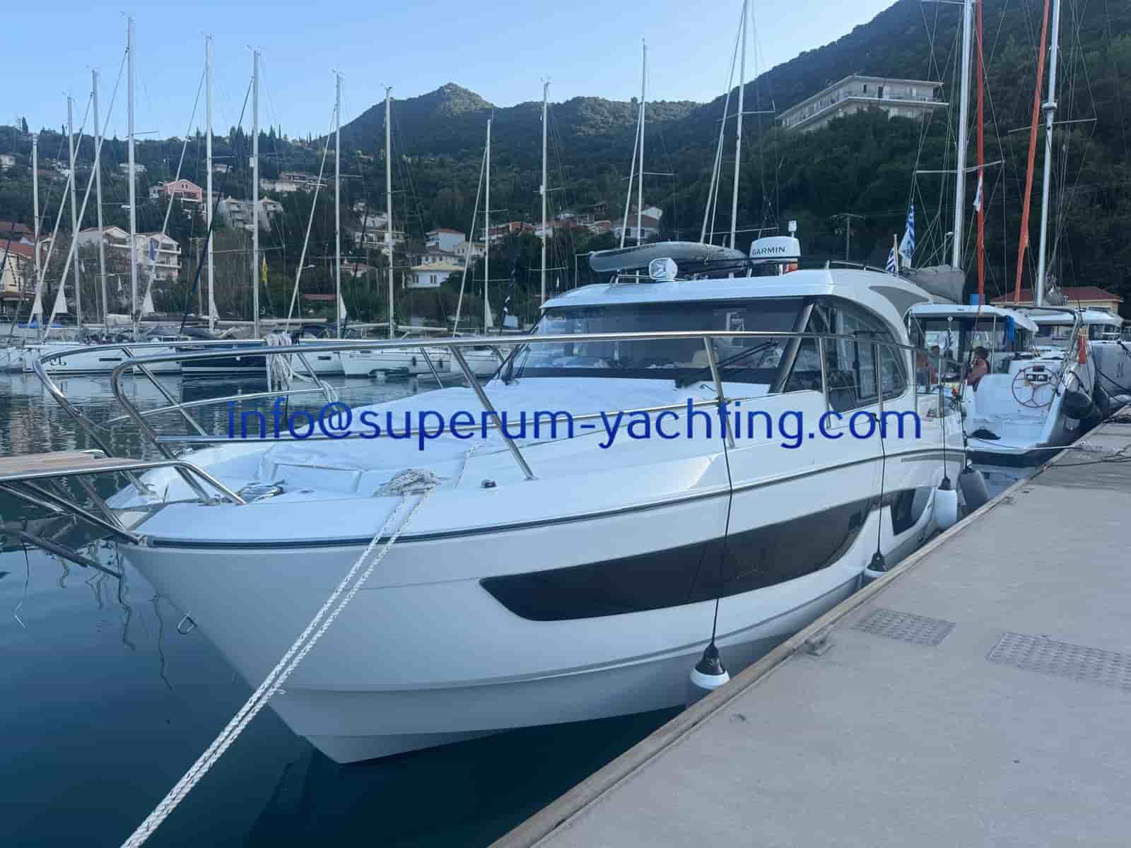 Beneteau Antares 11 OB - View 3